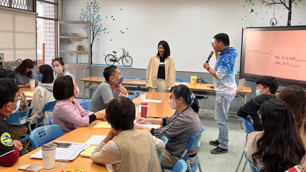 民和國小課室英文桌遊活動